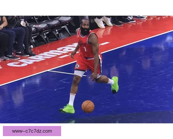 哈登24分难救主快船惨负公牛