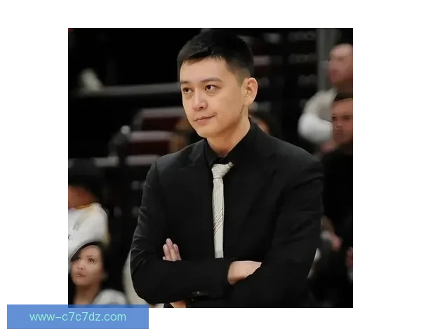 乌戈称杨鸣离任是辽宁巨大损失